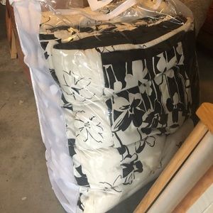 Queen Sized Comforter